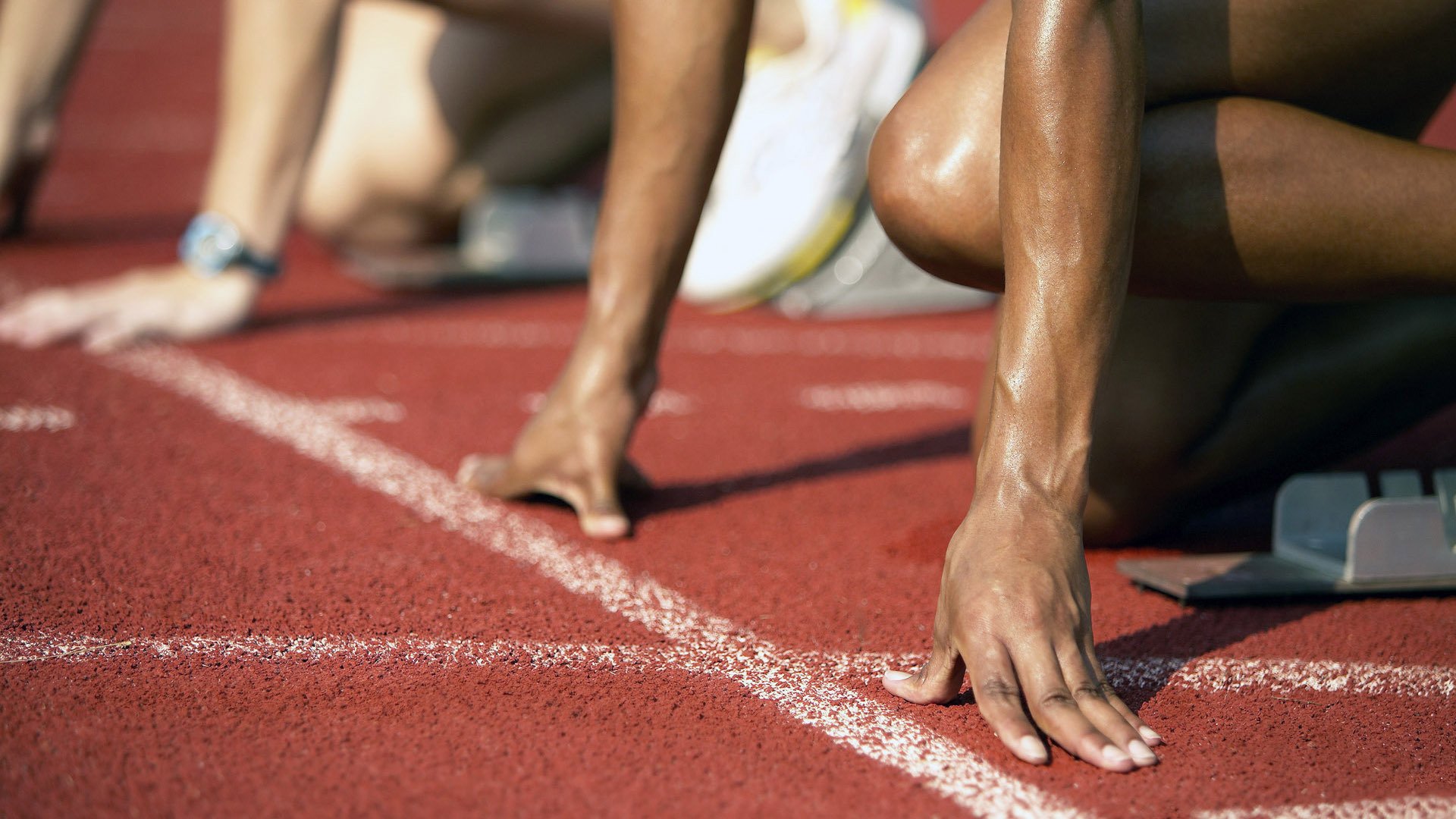 巴特尔精准的防守判断,使袋鼠队在比赛中占得先机,巴特尔投篮